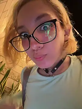 SweetBunnyGF Live XXX-chat