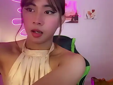 Miss_CandyX Adlı Modelin Canlı XXX Sohbeti