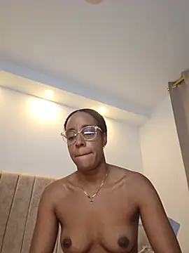 Maya_Lewis' Live XXX Chat