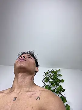 NelModel1 live XXX chat