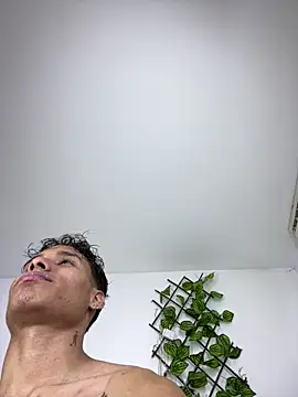 NelModel1 – Naživo XXX chat
