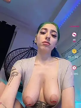AriaVoss Chat XXX live