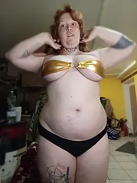 CURVYSAKURA – Naživo XXX chat