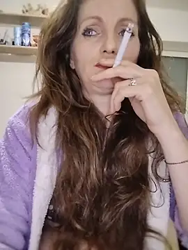 CrazyMaya39's Live XXX Chat