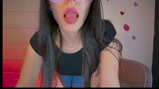 sasha_jonne Adlı Modelin Canlı XXX Sohbeti