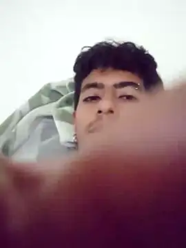 SkinniYamo 라이브 XXX 채팅