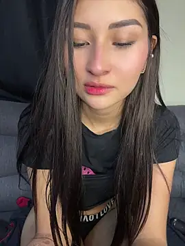 Živý XXX chat Aylin-fire
