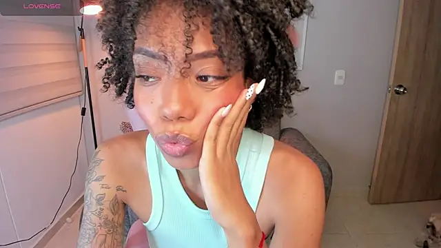 Chat XXX ao vivo de ashley_23_