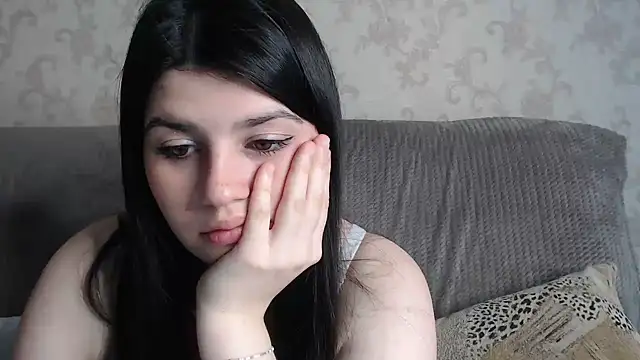 KisaModel Chat XXX live