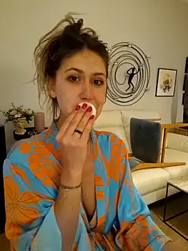 CelynaRoss Chat XXX live