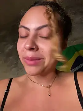 Chloe_Leaozinho's Live XXX Chat