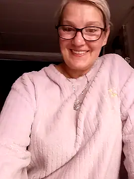 Chat XXX ao vivo de irinamaux
