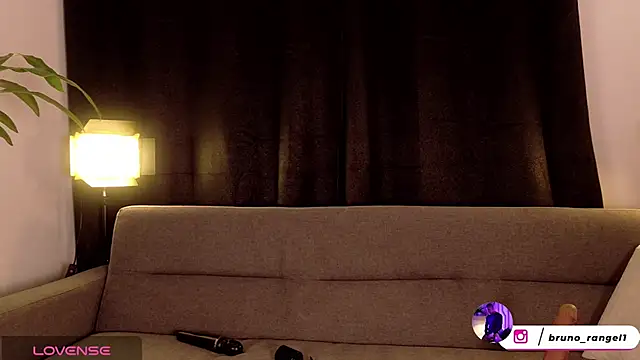 Chat +18 de Bruno_Rangel ao vivo