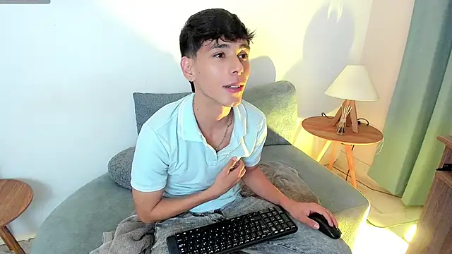 jacob_colliins 现场XXX聊天