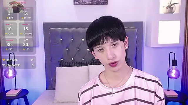 Emo_Boy_のライブXXXチャット