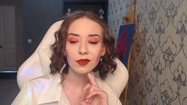 FascinatingEyess' Live XXX Chat