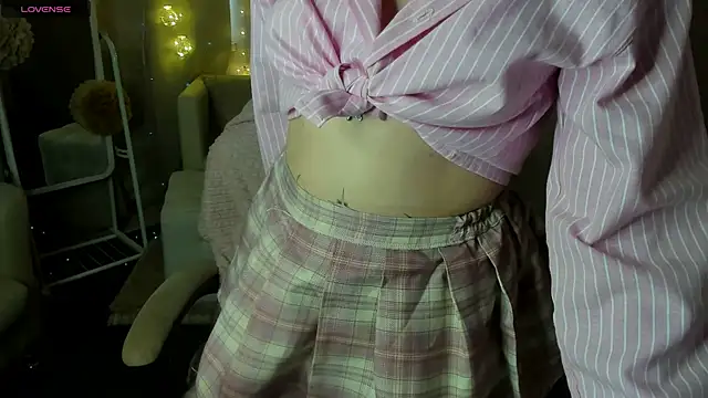 Velvet__Kiss' Live XXX Chat