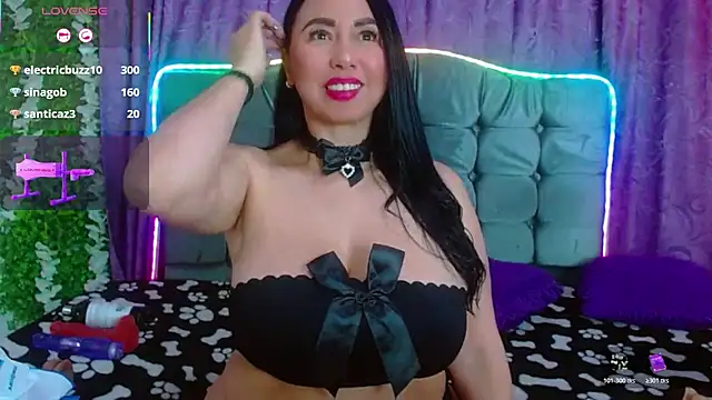 ariana-lopez 라이브 XXX 채팅