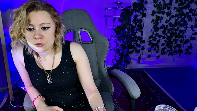 Chat XXX en directo de Kumiho_7777