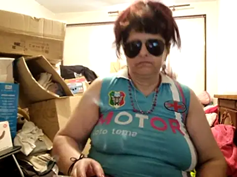 Chat XXX en directo de Samantha_Squirt@xh