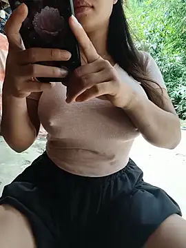 Rubyy_NkのライブXXXチャット