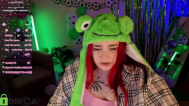 Mia_R0ss Chat XXX in diretta