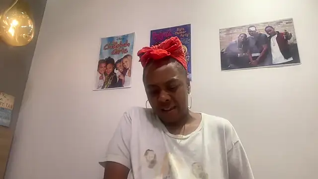 ChocolateCakeQueen – Live XXX-chat