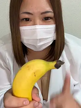 miiiio310のライブXXXチャット
