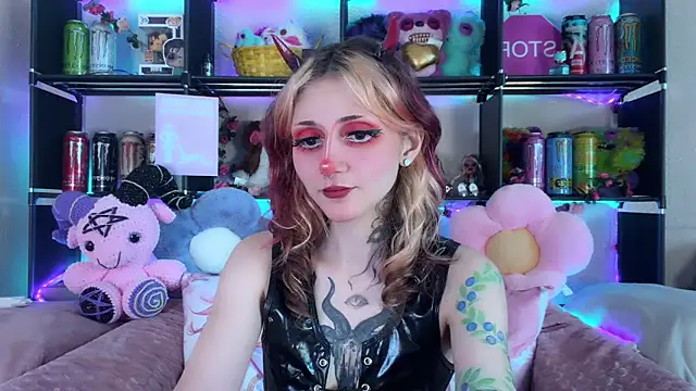 _Devill_Baby's Live XXX Chat