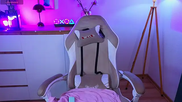 evangel1ne Chat XXX live