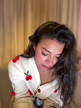 Živý XXX chat CocoaGigiMuse