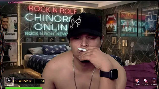 chino_roz's Live XXX Chat
