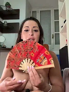 Chatroom XXX en direct de AthenaStar