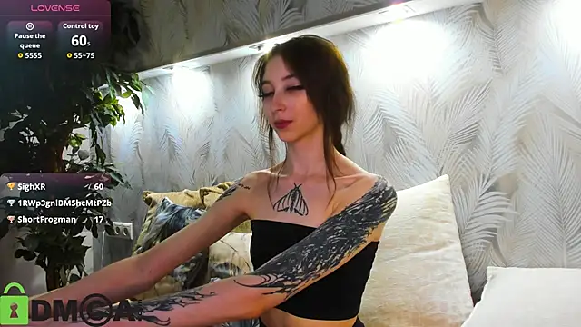 Ellen_Hops লাইভ XXX চ্যাট
