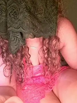 Shahrazad_vib's Live XXX Chat