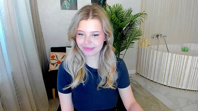 FollowLoveen Live XXX chat