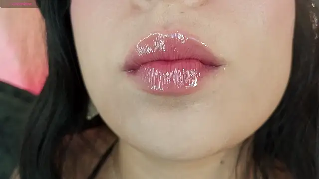 Czat XXX na żywo – mia_roux1