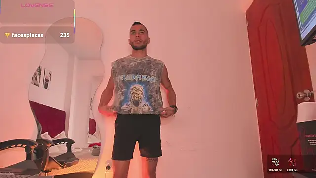MaxPower003 live XXX chat