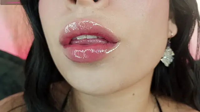 دردشة mia_roux1 الجنسية المباشرة