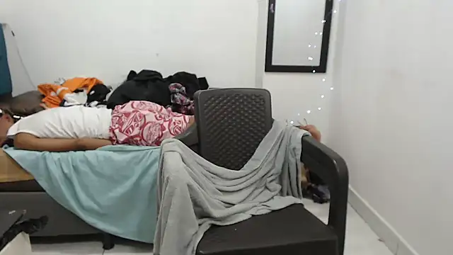 Chat +18 de burrodelacosta ao vivo