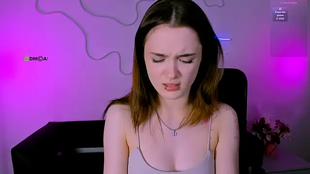 Chat XXX en directo de liana_kisses
