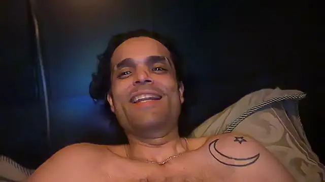 KungFuPanda001 Chat XXX in diretta