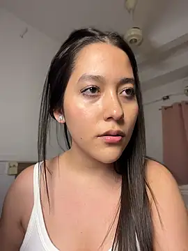 Chat XXX ao vivo de Nhefertary