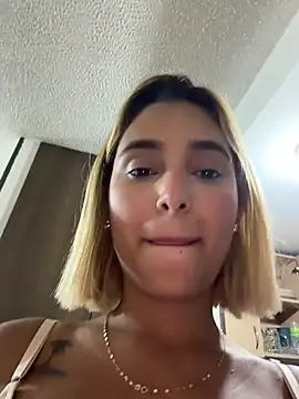 XXX chat uživo modela LoisC