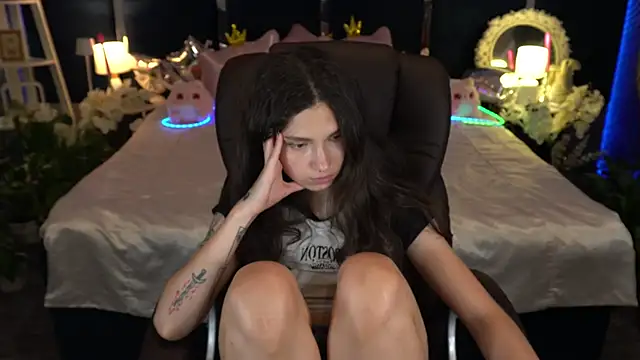 BabyFlowerr – Naživo XXX chat