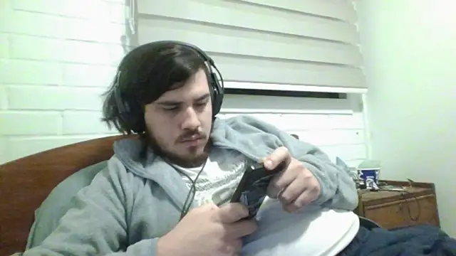 hung_weeb Chat XXX in diretta