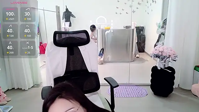 Webkamerová show yangyang-777