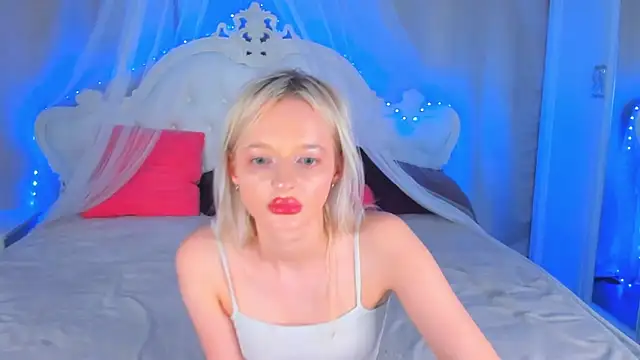 XXX chat uživo modela AlessaKiss