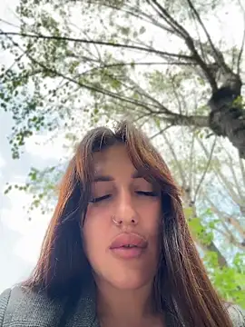 Chat +18 de AleksandraRich ao vivo