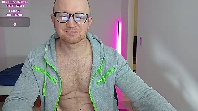 kevintyler69 Live XXX Chat